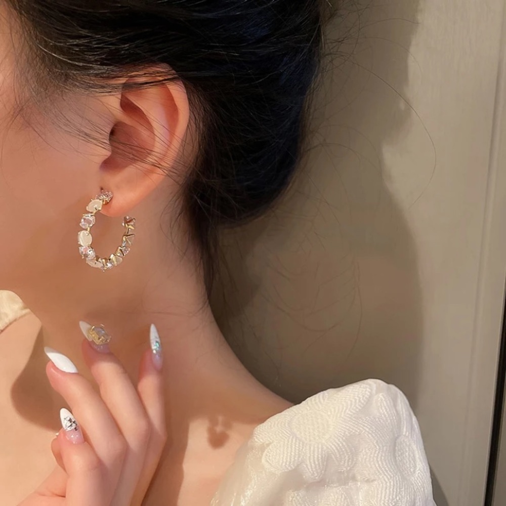 New 18k gold plated earrings - Picture 4 of 5